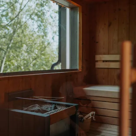 Prázdninový areál Ikuna Naturresort