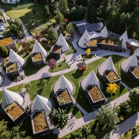 Prázdninový areál Ikuna Naturresort