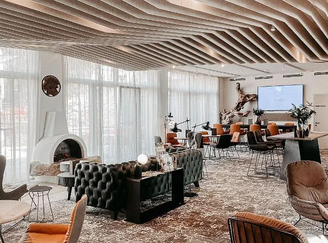 Prázdninový areál Ikuna Naturresort 4*