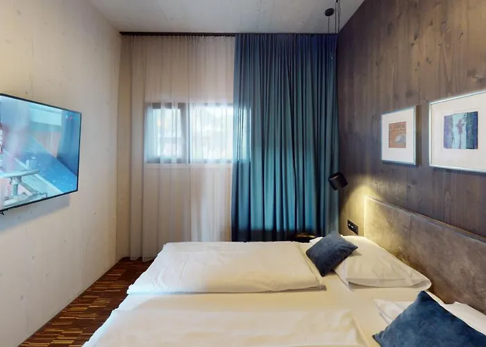 إيكونا ناتوريسورت