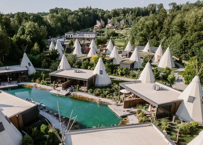 ホリデーパーク Ikuna Naturresort Natternbach