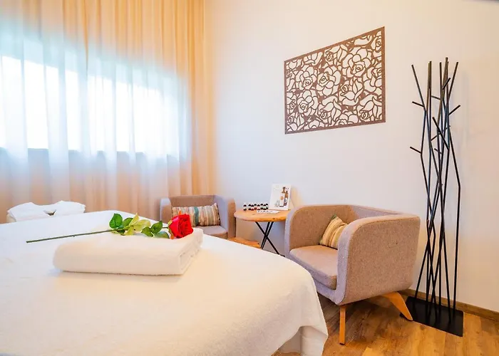 Πάρκο διακοπών Ikuna Naturresort Natternbach